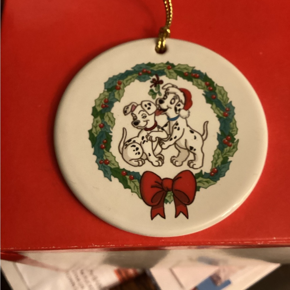 SOLD……..Authentic Grolier/ Disney ornaments. - Picture 4 of 5